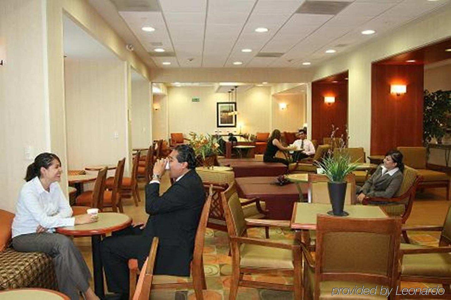 Hampton By Hilton Queretaro Tecnologico Hotel Interior photo